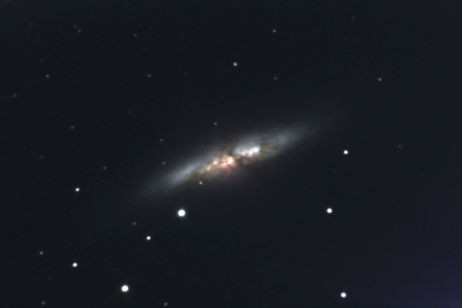M82